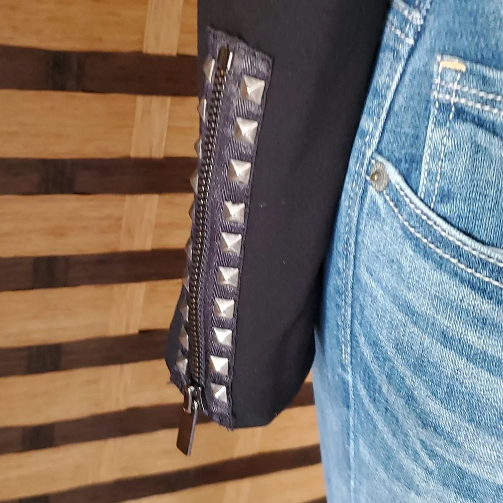 Cache Zip stud jacket - Picture 3 of 12